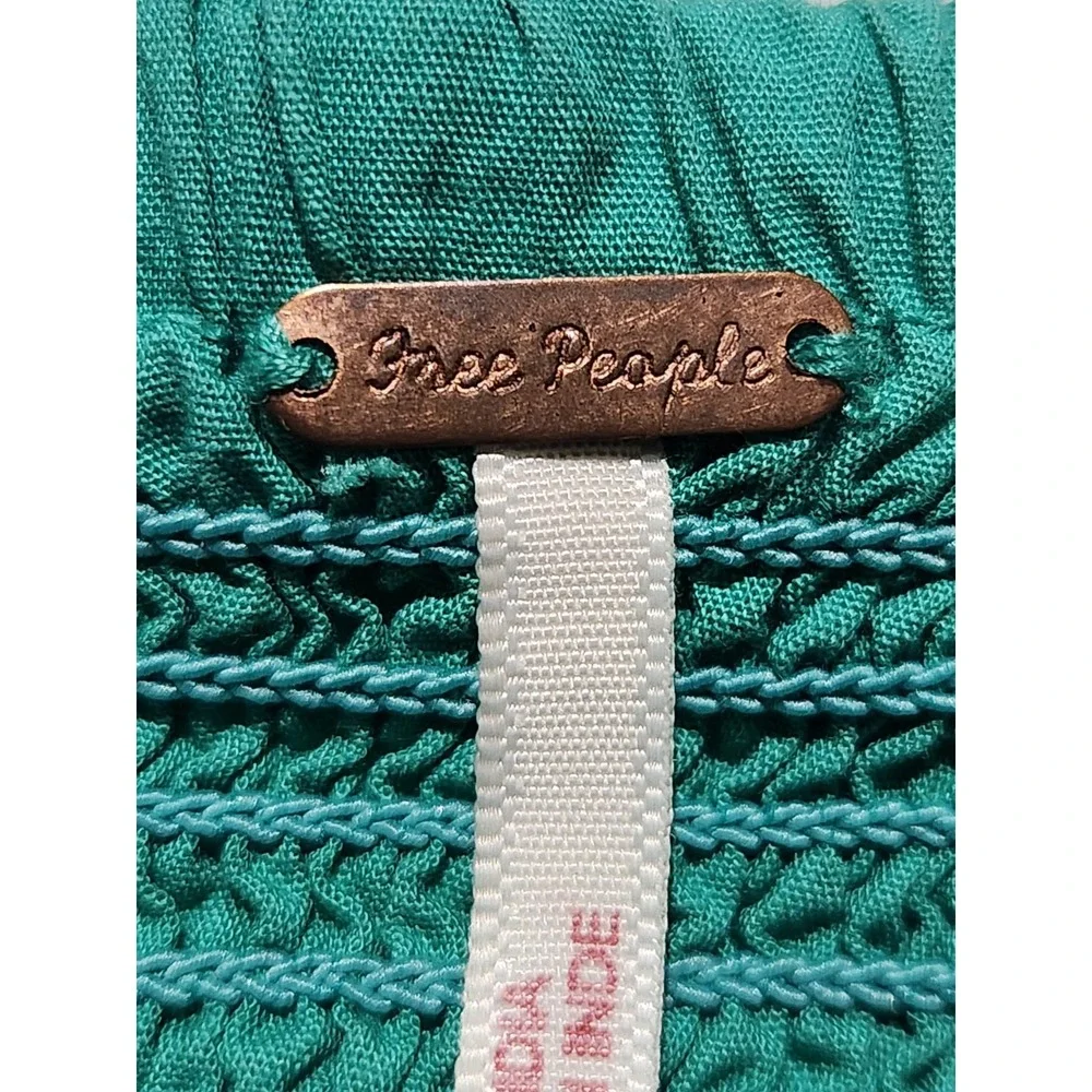 Free People Free Spirit Off The Shoulder Bell Sleeve Blue Top Sz L‎ Smocked